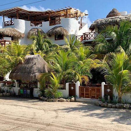 El Corazon Boutique Hotel - Adults Only With Beach Club'S Pass Included Isla Holbox Exterior photo