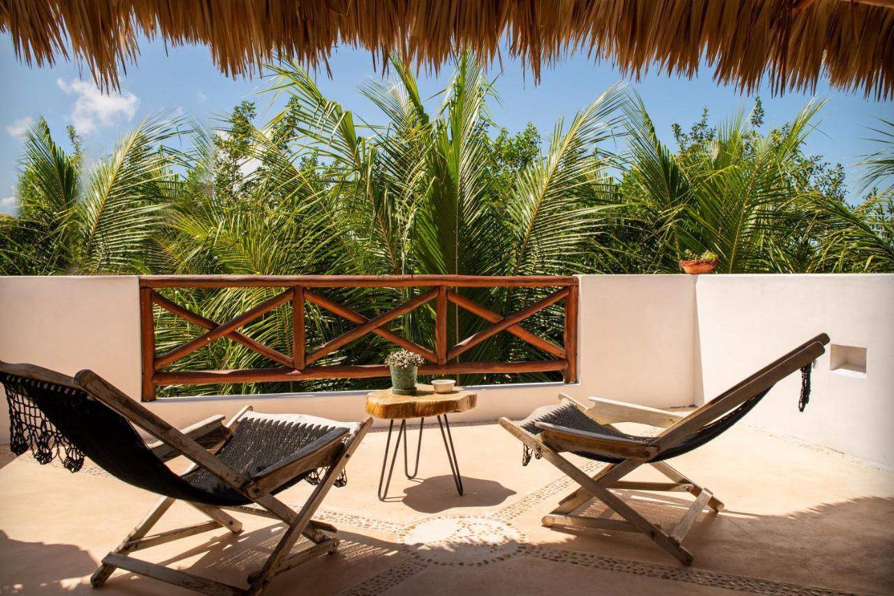 El Corazon Boutique Hotel - Adults Only With Beach Club'S Pass Included Isla Holbox Exterior photo