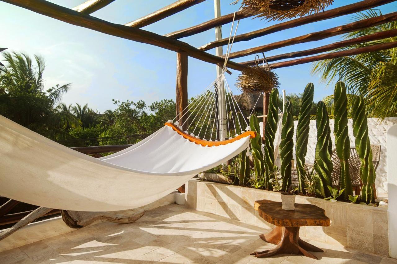 El Corazon Boutique Hotel - Adults Only With Beach Club'S Pass Included Isla Holbox Exterior photo