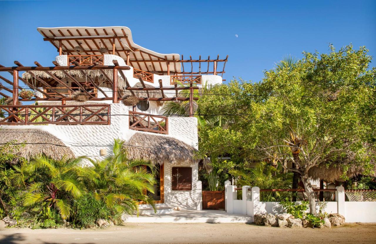 El Corazon Boutique Hotel - Adults Only With Beach Club'S Pass Included Isla Holbox Exterior photo